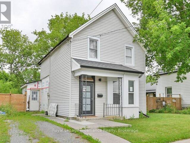 19 BETTES STREET Belleville Ontario, K8N 3W4 - 2 Bedrooms Home For Sale