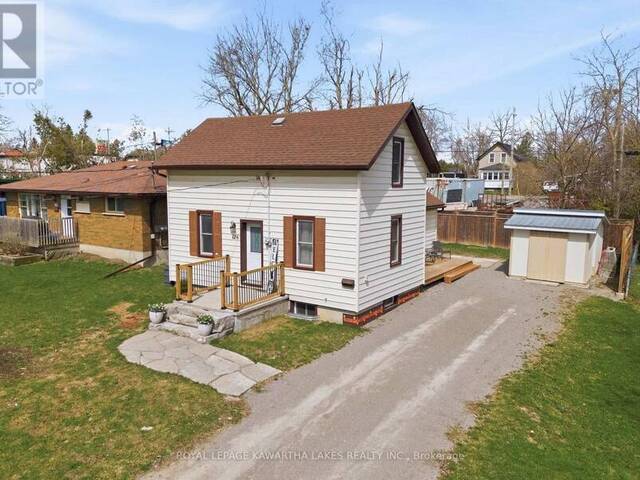 126 KING STREET Lindsay Ontario, K9V 1E3 - 2 Bedrooms Home For Sale