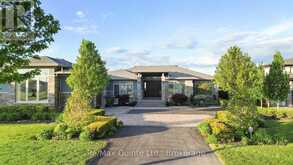 89 NAVIGATION DRIVE | Belleville Ontario | Slide Image Three
