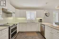 30 HEARTWOOD DRIVE | Belleville Ontario | Slide Image Thirteen
