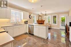 30 HEARTWOOD DRIVE | Belleville Ontario | Slide Image Twelve