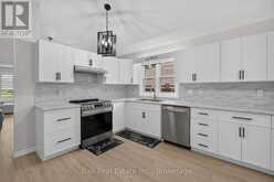 18 RUSSELL HILL ROAD | Bobcaygeon Ontario | Slide Image Seventeen