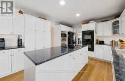 10 SKIFF COVE ROAD | Prince Edward Ontario | Slide Image Eleven