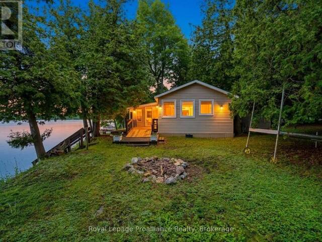 188 NORTH BEAVER LAKE ROAD Stone Mills Ontario, K0K 3G0 - 4 Bedrooms Waterfront Home For sale