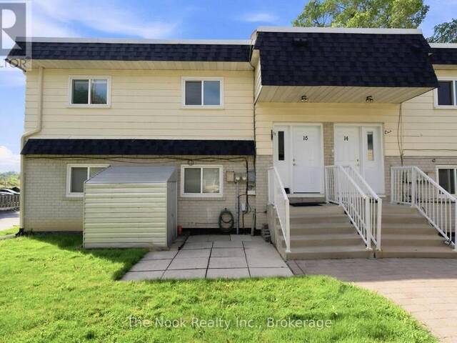 1-3 - 540 MARY STREET E Whitby Ontario, L1N 2R1 - 3 Bedrooms Condo For Sale