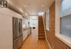 821 CRAVEN ROAD | Toronto Ontario | Slide Image Six