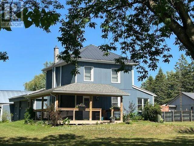 101 ROSELAND DRIVE Quinte West Ontario, K0K 1L0 - 3 Bedrooms Waterfront Home For sale
