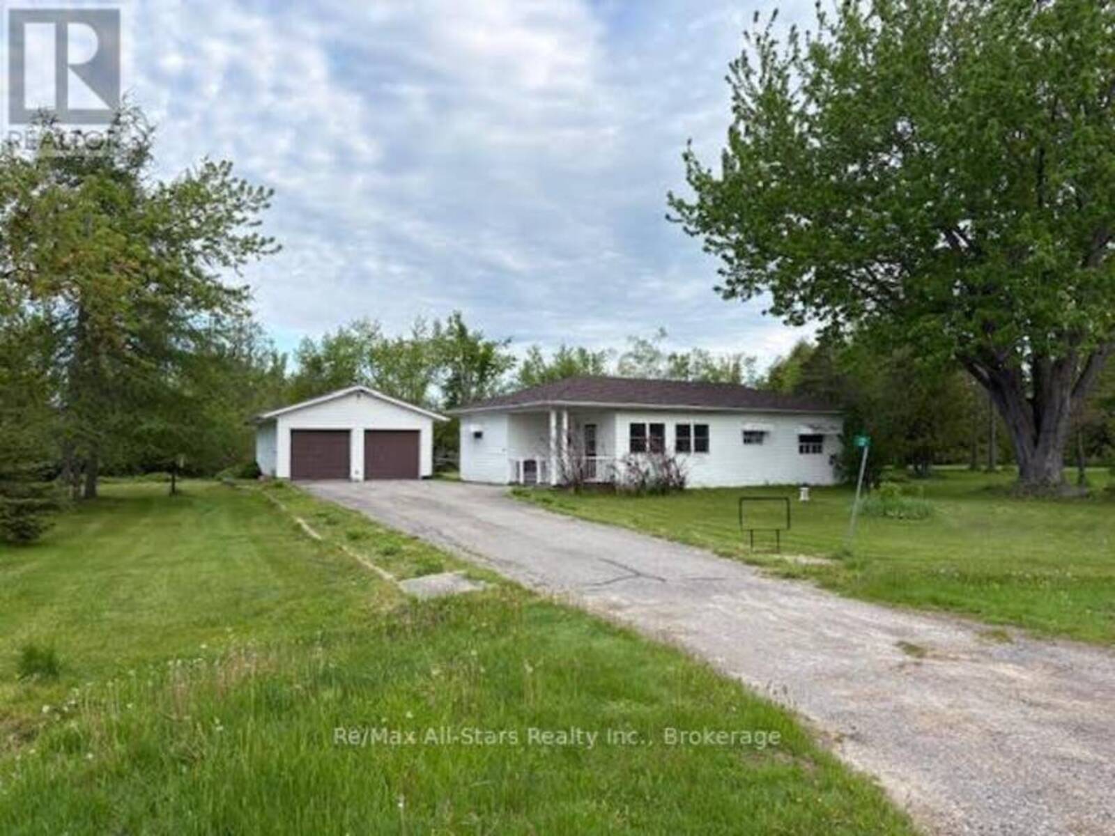 12 STEPHEN COURT, Kawartha Lakes, Ontario K0M 1L0