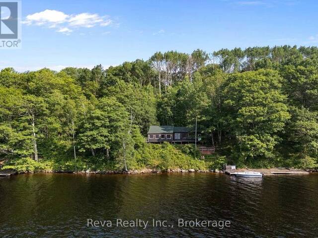 743 BAPTISTE LAKE NORTH SHORE Bancroft Ontario, K0L 1C0 - 3 Bedrooms Waterfront Home For sale