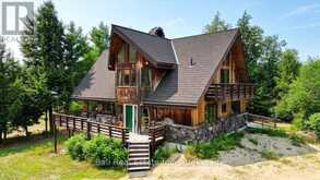 1608 TUSK TRAIL | Dysart et al Ontario | Slide Image Forty-five