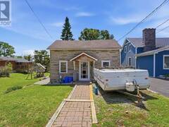 106 BOND STREET E Fenelon Falls Ontario, K0M 1N0