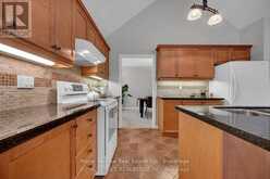 5 - 350 LAKEBREEZE DRIVE | Clarington Ontario | Slide Image Eight