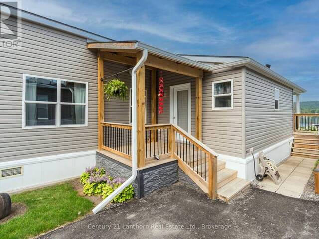 18 - 484 FRANKFORD STIRLING ROAD Quinte West Ontario, K0K 2C0 - 1 Bedroom Waterfront Condo For Sale
