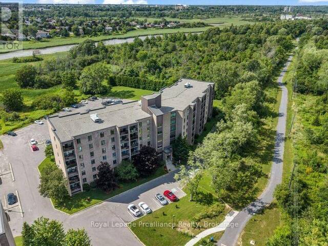 509 - 358 QUEEN MARY ROAD Kingston Ontario, K7M 7E8 - 2 Bedrooms Condo For Sale