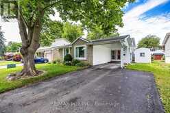 22 DEERPARK CRESCENT | Clarington Ontario | Slide Image Two