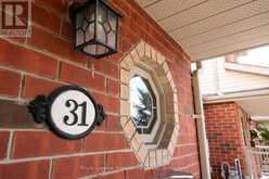 31 HAWTHORN STREET | Belleville Ontario | Slide Image Five