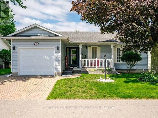 11 ALGONQUIN TRAIL Clarington Ontario, L1B 1A1 - 2 Bedrooms Home For Sale