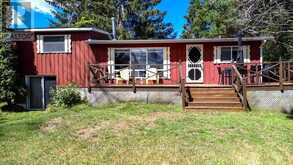 35 ALPINE STREET | Lindsay Ontario | Slide Image Eight
