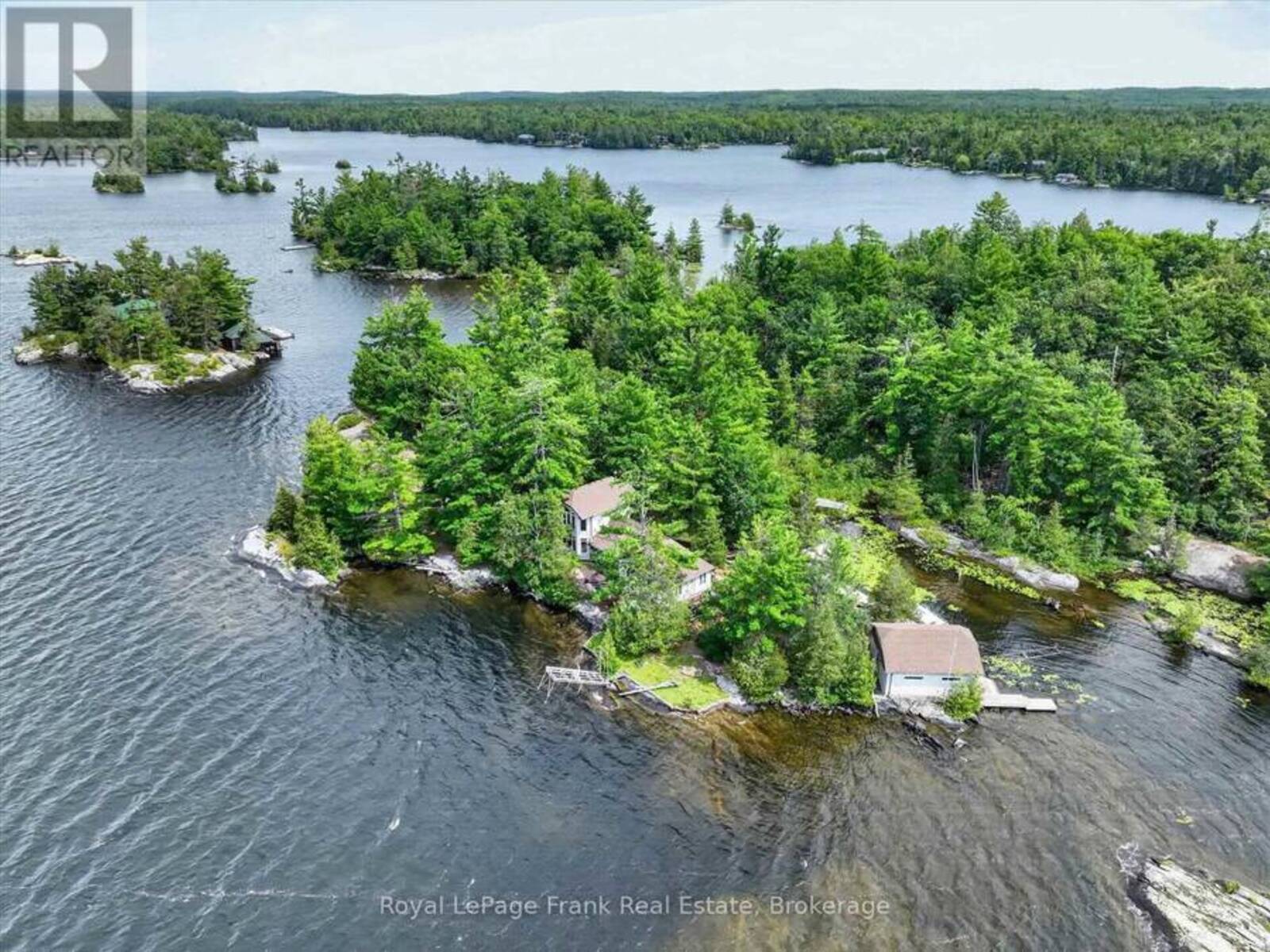 1550 ISLAND 85 STONEY LAKE, North Kawartha, Ontario K0L 2H0