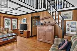 1550 ISLAND 85 STONEY LAKE | North Kawartha Ontario | Slide Image Nineteen