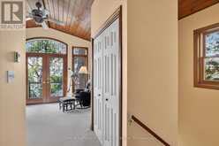 1550 ISLAND 85 STONEY LAKE | North Kawartha Ontario | Slide Image Twenty-eight