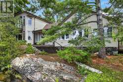 1550 ISLAND 85 STONEY LAKE | North Kawartha Ontario | Slide Image Thirty-eight
