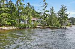1550 ISLAND 85 STONEY LAKE | North Kawartha Ontario | Slide Image Eight