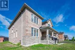 101 GOLDEN MEADOWS DRIVE | Peterborough Ontario | Slide Image Four