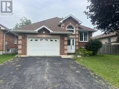 20 EAKINS CRESCENT Lindsay Ontario, K9V 6J9