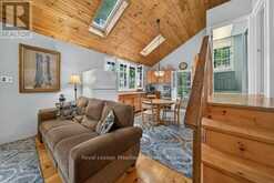 406 MAZINAW LAKE WAO | Addington Highlands Ontario | Slide Image Ten