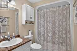 7 - 35 GREEN ARBOUR WAY | Lindsay Ontario | Slide Image Thirty-two