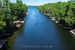 2006 SOUTH BEAVER LAKE LANE | Minden Hills Ontario | Slide Image Fifteen