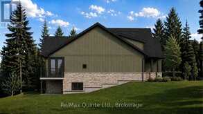 13 DEERVIEW DRIVE | Quinte West Ontario | Slide Image Four