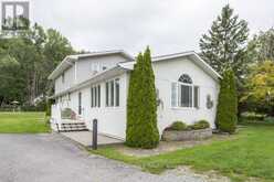 11438C LOYALIST PARKWAY | Prince Edward Ontario | Slide Image Thirty-two