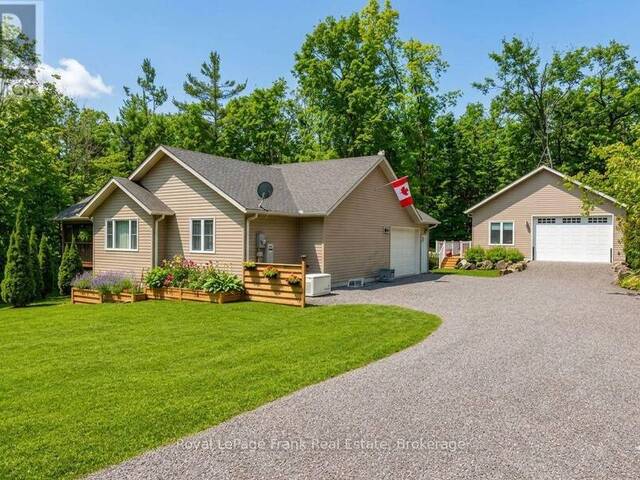 25 LAKELAND AVENUE North Kawartha Ontario, K0L 1J0 - 3 Bedrooms Waterfront Home For sale
