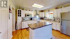 2541 COUNTY ROAD 36 ROAD | Kawartha Lakes Ontario | Slide Image Thirteen