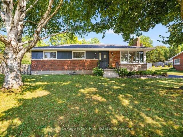 155 CROMWELL STREET Campbellford Ontario, K0L 1L0 - 5 Bedrooms Home For Sale