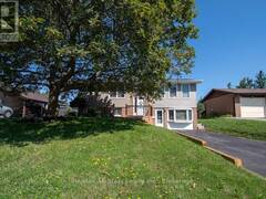 4 DANIEL COURT Lindsay Ontario, K9V 4Z9