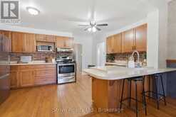 7 ADMIRAL ROAD | Ajax Ontario | Slide Image Thirteen