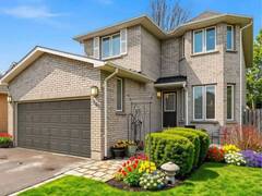 116 AVONDALE DRIVE Clarington Ontario, L1E 3A3