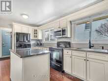 16 APPLEWOOD DRIVE | Belleville Ontario | Slide Image Fifteen
