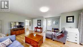 31410 LAKE RIDGE ROAD | Georgina Ontario | Slide Image Twelve
