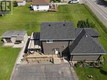 31410 LAKE RIDGE ROAD | Georgina Ontario | Slide Image Eight