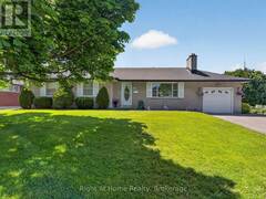 47 CHURCHILL AVENUE Oshawa Ontario, L1G 3K5