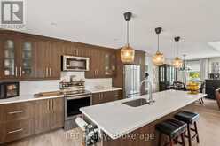 61 PINEWOOD BOULEVARD | Kawartha Lakes Ontario | Slide Image Sixteen