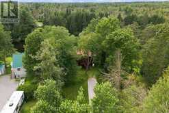 9 CROOKED COURT | Fenelon Falls Ontario | Slide Image Thirty