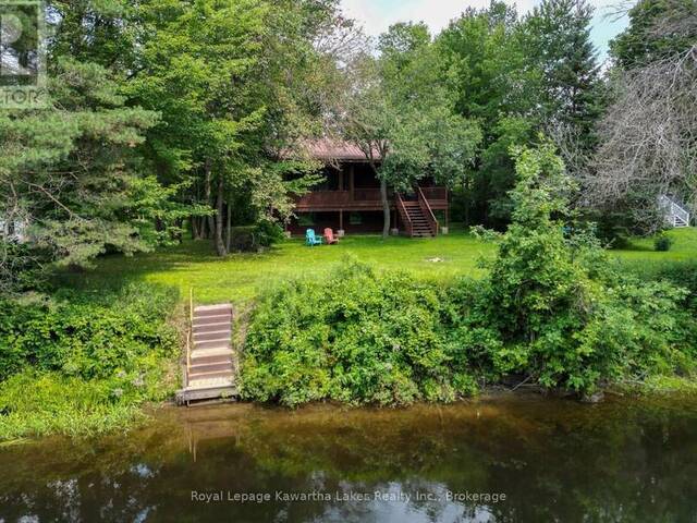 9 CROOKED COURT Fenelon Falls Ontario, K0M 1N0 - 2 Bedrooms Waterfront Home For sale