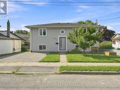54 BENTINCK STREET Quinte West Ontario, K8V 4E3