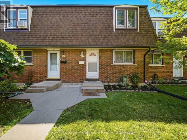 B - 19 PRINCE OF WALES DRIVE Belleville Ontario, K8P 2T5 - 3 Bedrooms Condo For Sale