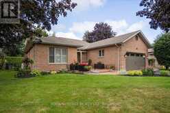 73 NAVIGATORS TRAIL | Bobcaygeon Ontario | Slide Image Two